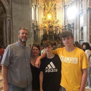 Meet your Posher, Sara